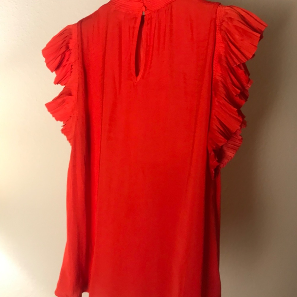 Top - Picture 3 of 5